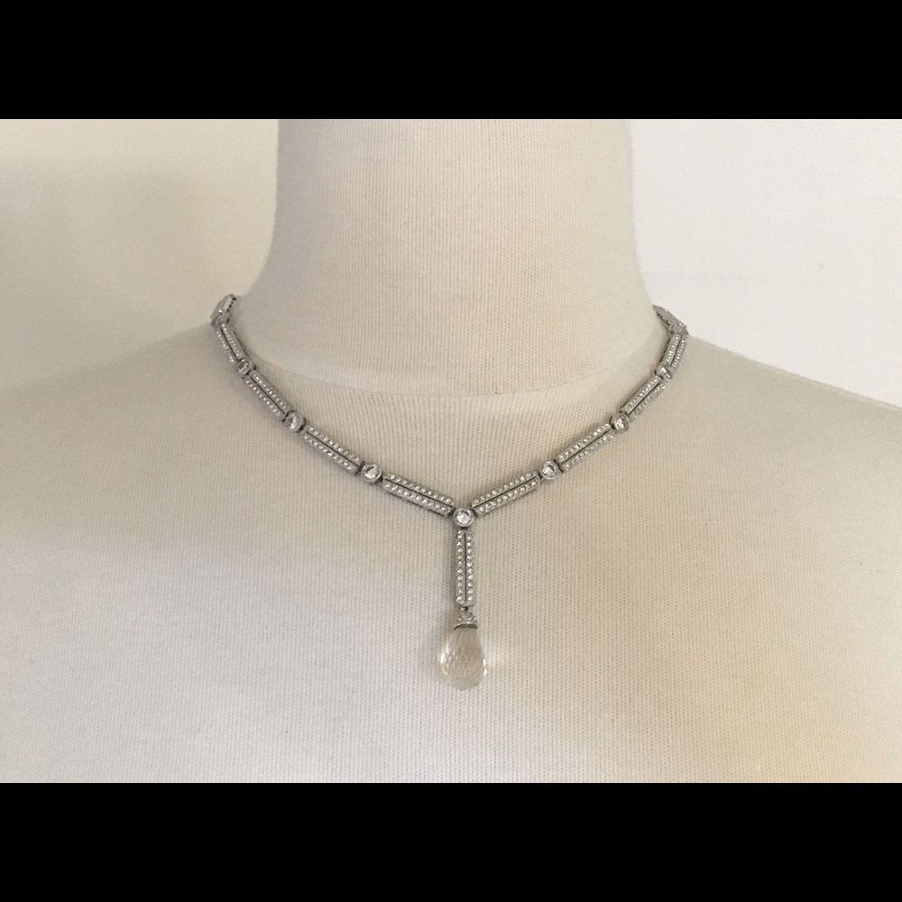 Jeweled necklace